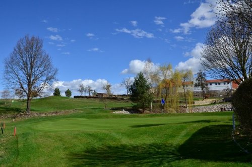 GREEN FEE 2x 18J hřiště Český Krumlov + 2x 18J rakouské hřiště dle výběru - PLATÍ CELÝ TÝDEN